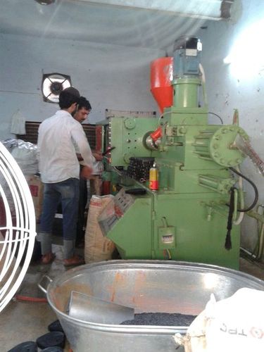 Plastic Injection Moulding Machine