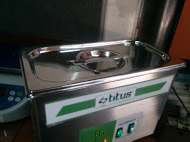 Micropipettes - Stainless Steel, 20x15x10 cm, 1 Liter Capacity | Accurate Measurements, Durable Design, Easy Calibration, Lightweight, Precise Dispensing, Sterilizable, User-friendly