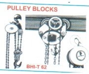 Pulley Blocks - Steel 1-3 Wheels Sheave 100-300mm | Grade 80 Chain 1-10 Ton Capacity Durable Reliable Efficient