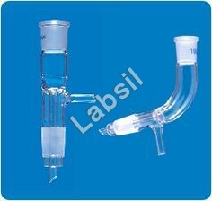Adapter with vaccum connection