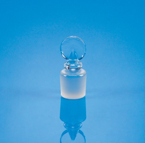 Glass stopper solid