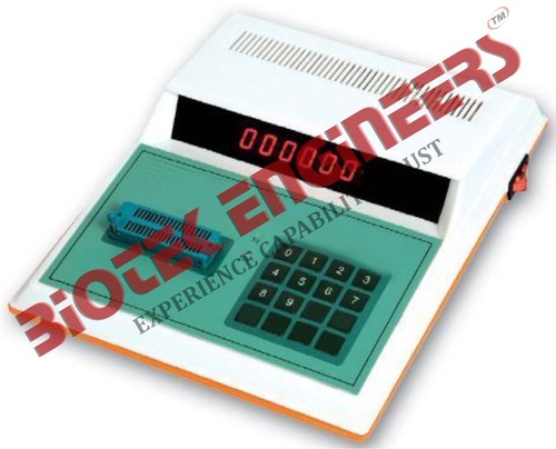 Digital IC Tester