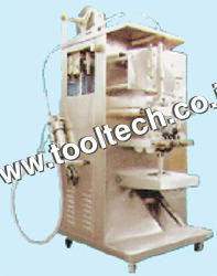 Liquor Pouch Packing Machine