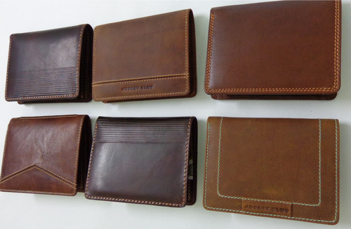 Leather Vertical Wallet