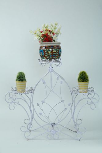 Galvanized Iron Flower Pot Stand