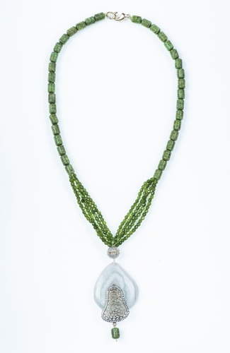 WOMEN ARTIFICIAL JEWELRY