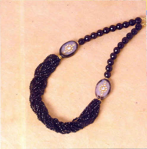 WOMEN ARTIFICIAL JEWELRY - Artificial Stones, 18 Inches, Black | Elegant Design, Durable Material, Stylish Accessory