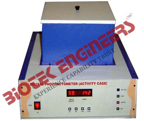 Activity Cage - Metal/Plastic 25x30x15 cm, Optical Sensor, Digital Display, Locomotor Activity Monitoring