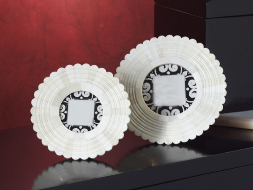 Round Bone Carved Photo Frames