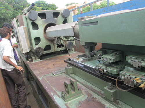 USED NISSEI INJECTION MOULDING MACHINE