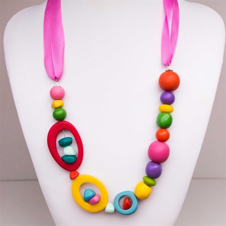 Coloured Resin Beads Necklace