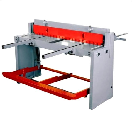 Treadle Guillotine Shearing Machine