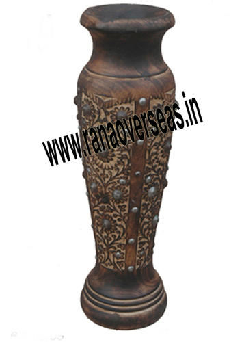 Polished Wooden Flower Vases