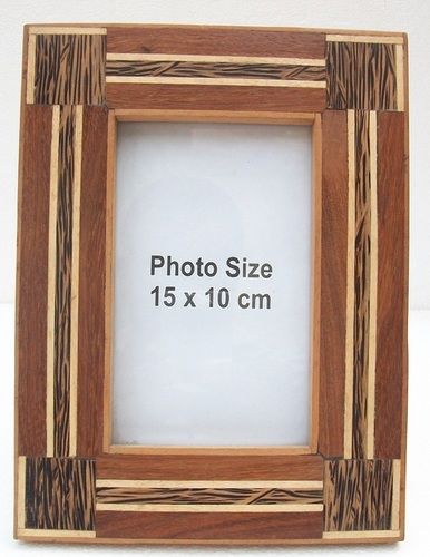 WOODEN PHOTO FRAME