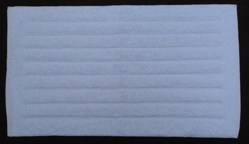 Hotel Modern Bath Mat