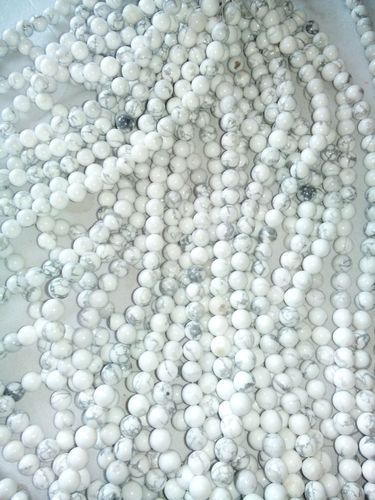 Howlite Mala