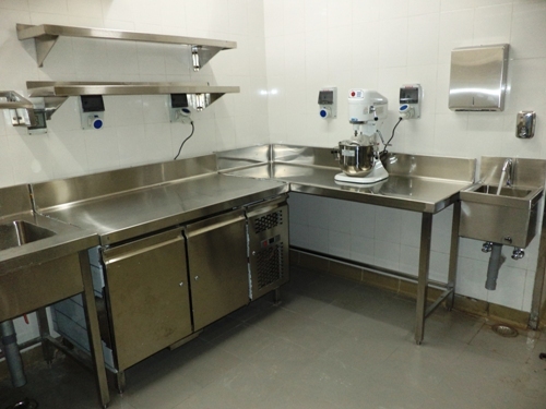 Wall Shelf Under Counter Chiller