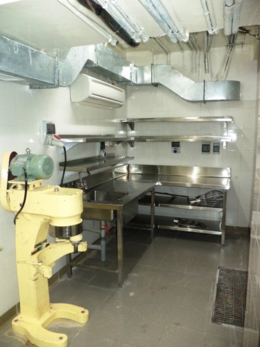 Planetary Mixture Sink Table