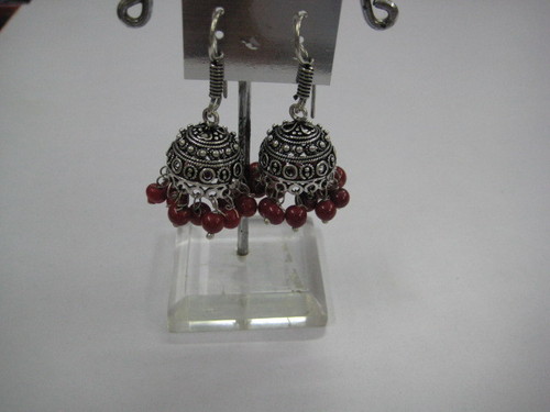 Earrings in silver plated