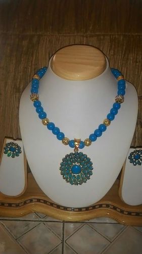 Women Artificial Jewelry 