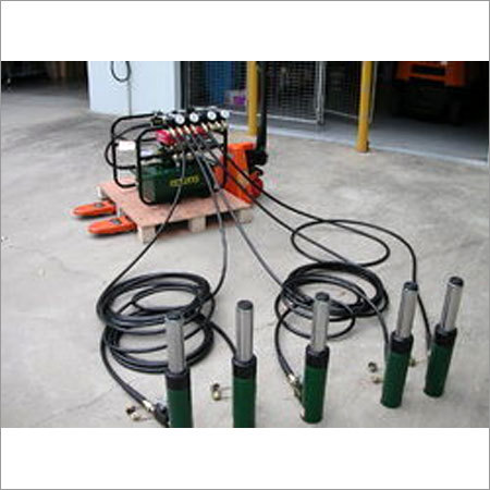 Renting Services for Hydraulic Jacks