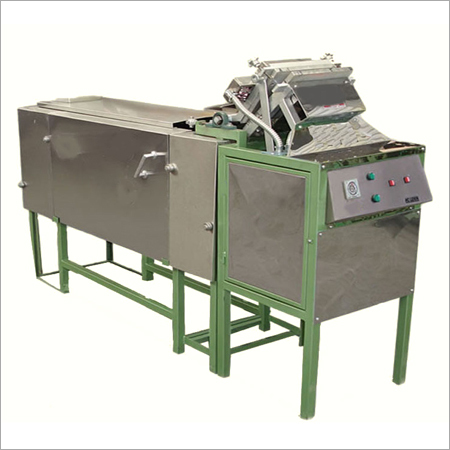 Press Type Semi Automatic Chapati Making Machine