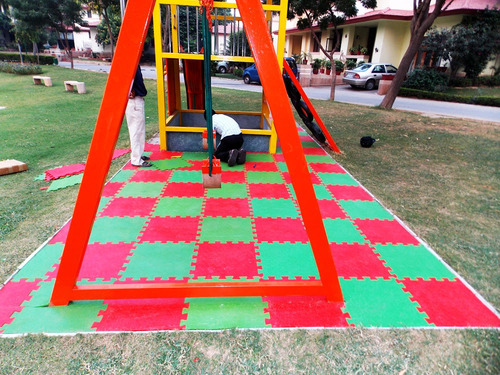 Interlocking Rubber tiles