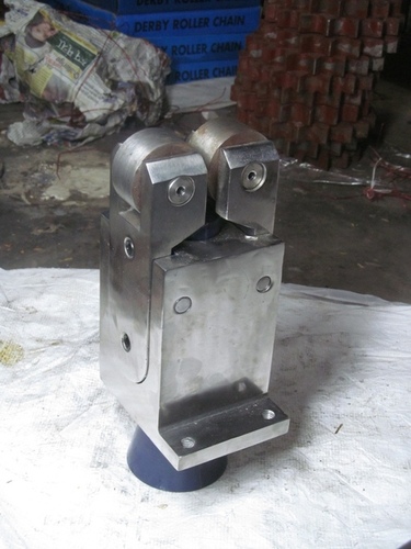 SS Roller Guide Box