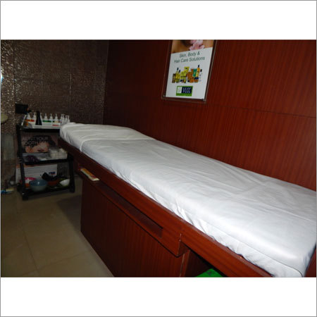 Facial Service - Wood and Fabric, 7ft x 2.5ft, Brown | Relaxation, Rejuvenation, Comfort, Hygiene
