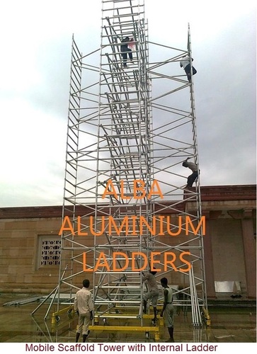 Mobile Scaffold Tower with Internal Ladder