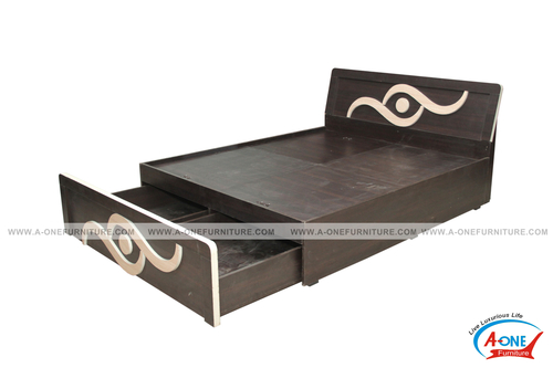 Wooden Bad in Rajkot