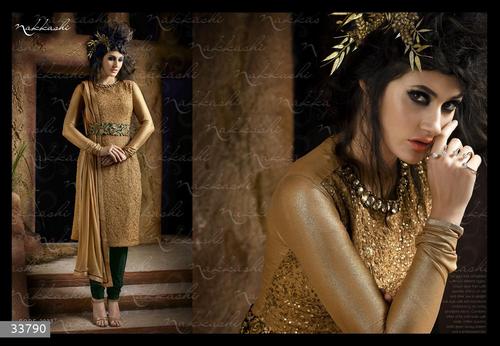 Pakistani Salwar Kameez