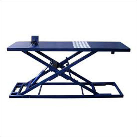 Two Wheeler Washing Lift