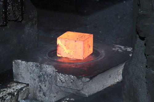 Hot Forging - Copper Alloy and Steel Customizable Precision Parts for Automotive and Aerospace Applications High Flexibility and Strength