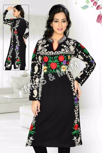 Plain Woolen Kurti