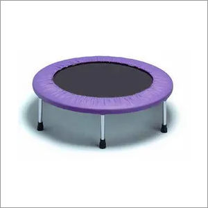 Trampoline .