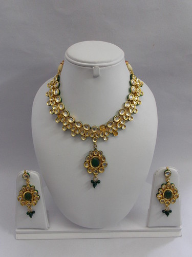 Kundan Sets