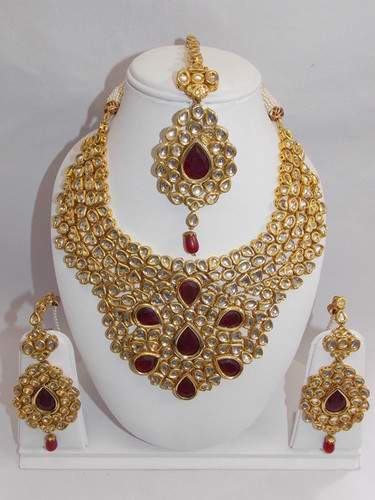 Kundan Sets