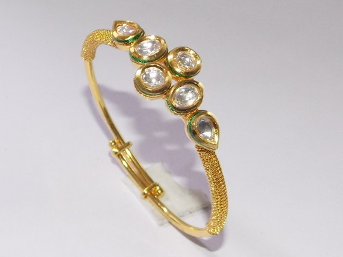 Fusion Bangles - Gold, 60-70 mm, Hinge Clasp | Elegant Design, Rose-Cut Stones, Fine Craftsmanship, Durable Material, Classic Style, Giftable Item