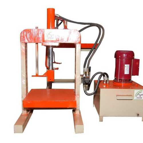 SEMI AUTOMAATIC WRINKLE PLATE MACHINE