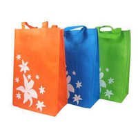 Non-Woven Saree Bag