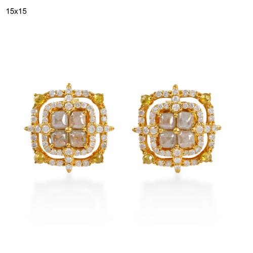 Gold Diamond Stud Earring