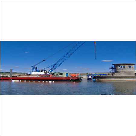 Trailing Suction Dredger