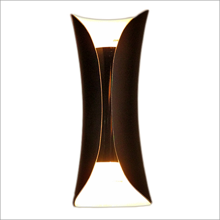 Modern Folded Black Wall Lamp