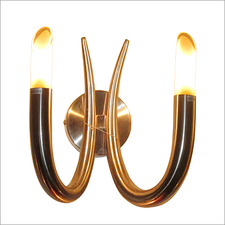 Modern Designer Metal Arm Sleek Wall Light