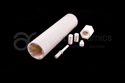 Ceramic thredead components