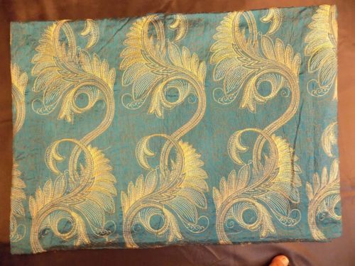 Indian Decor Silk Bed Cover - 100% Silk, Teal Floral, Variable Dimensions | Elegant Design, Durable, Luxury Feel