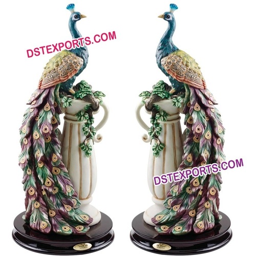 Wedding Welcome Fiber Peacock Statue On Pillar