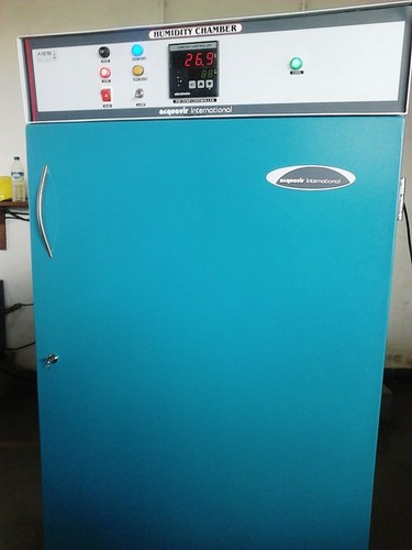 HUMIDITY CHAMBER