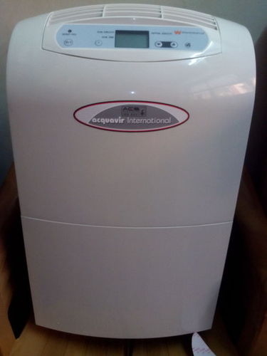 PORTABLE DEHUMIDIFIER
